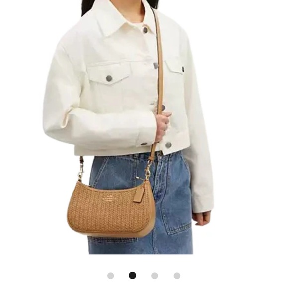 Coach Teri straw bag with gold hardware - Picture 2 of 4